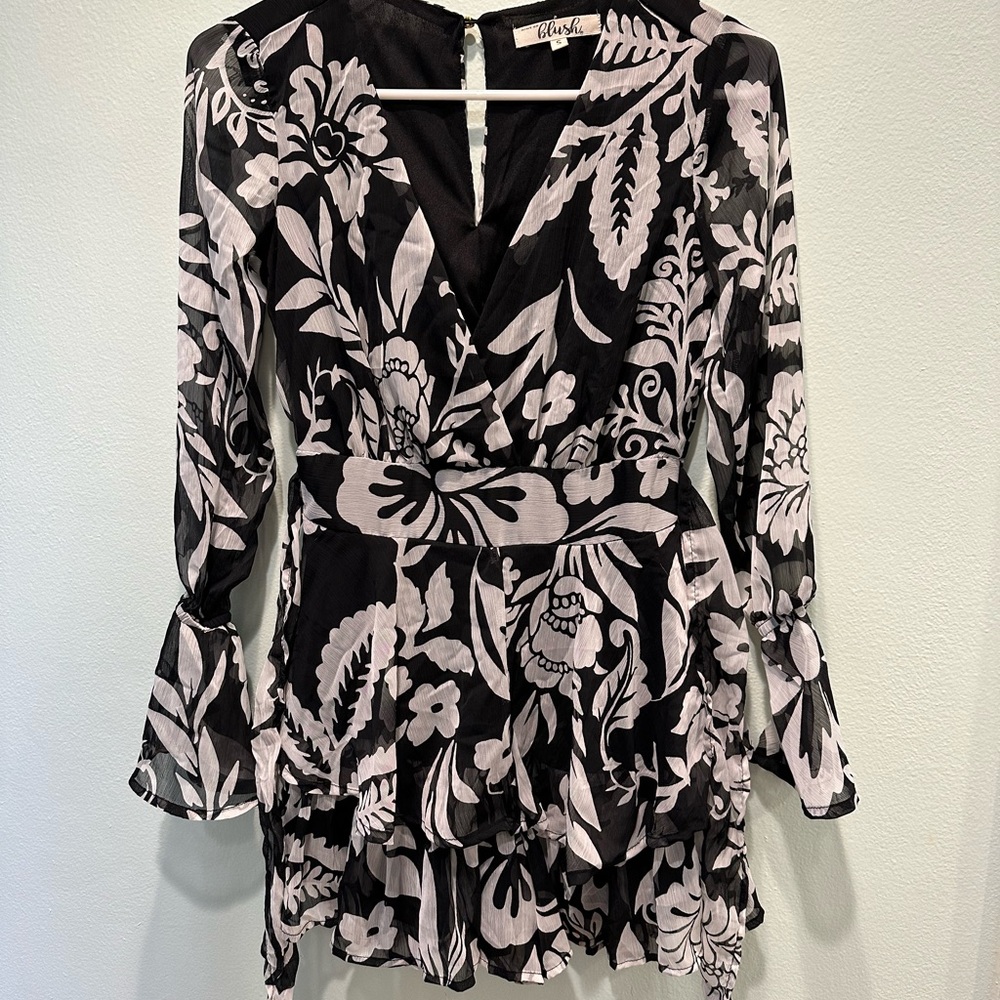 Elegant Black and White Floral Women's Top